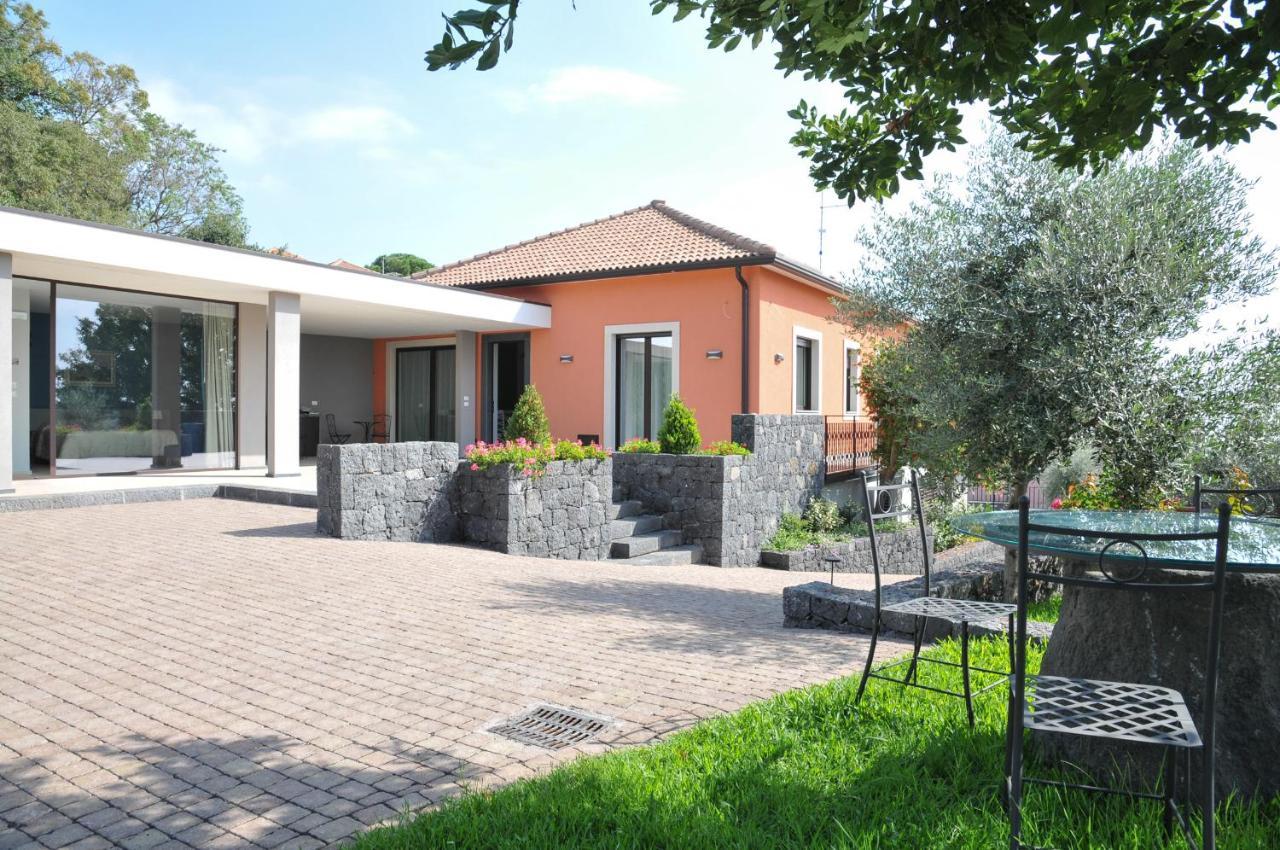 La Casa Dell'Alloro Zafferana Etnea Extérieur photo